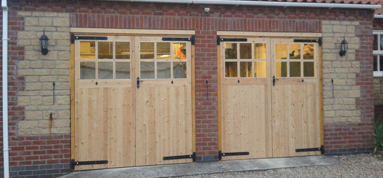 Side Hinged Wooden Garage Doors Riviere des Prairies Pointe aux Trembles